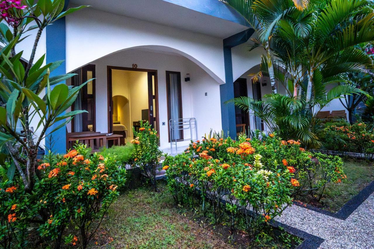 Family Garden Homestay Senggigi Exteriér fotografie