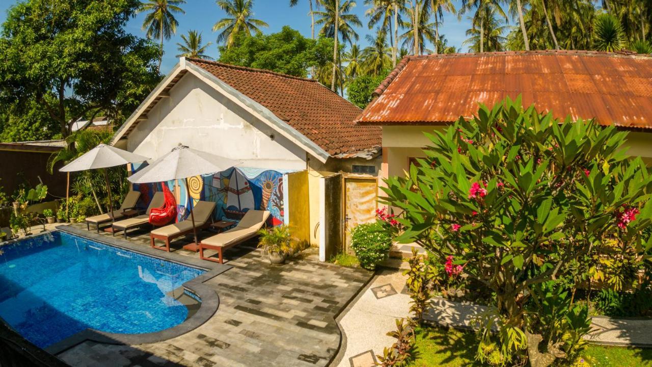 Family Garden Homestay Senggigi Exteriér fotografie